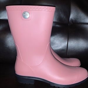 UGG SIENNA MATTE RAINBOOT 8 BABY PINK LIGHTLY WORN
